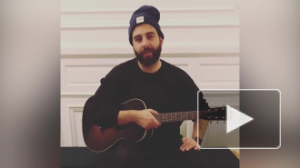 Ургант пошутил о претензиях Певцова к Познеру