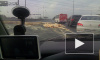 На Киевском шоссе грузовик рассыпал груз и устроил дорожный затор