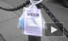 "Ночлежка" оставляет на улицах пакеты с едой для бездомных: репортаж Piter.TV