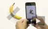 Художник съел банан, проданный за 120 тысяч долларов