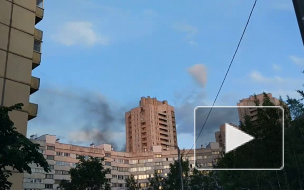 На улице Льва Мациевича загорелся балкон жилого дома