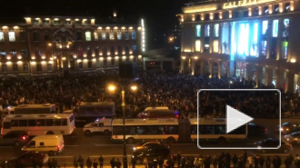Десятки тысяч петербуржцев эвакуировали из-за звонков о "заминировании"