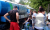 Новости Новороссии: в Луганске началась выдача гуманитарной помощи из России
