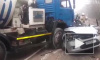 Видео из Крыма: легковушка протаранила бетономешалку