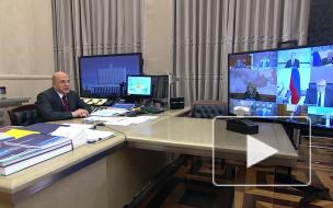 Мишустин потребовал ликвидировать трехсменку в школах