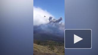В Гватемале проснулся вулкан и выбросил трехкилометровый столб пепла