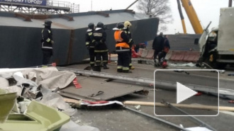 Под Петербургом на шоссе обрушилась строящаяся развязка: один человек погиб, один ранен
