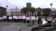 Работники совхоза "Ручьи" пикетируют у Финляндского ...