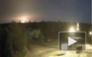 В Интернете появилось видео сбитого в Луганске 14.06 самолета Ил-76 В Интернете появилось видео сбитого в Луганске 14.06 самолета Ил-76